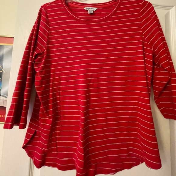 Tommy Bahama Tops - Tommy Bahama 3/4 sleeve tshirt XL